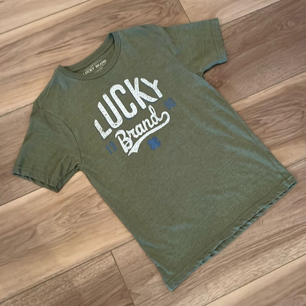 Lucky Brand T-shirt